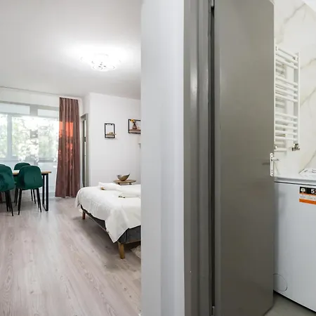 Oasis Concept Bukareszt