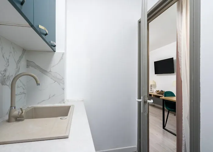 Oasis Concept * ブカレスト