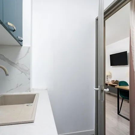 Oasis Concept * Βουκουρέστι